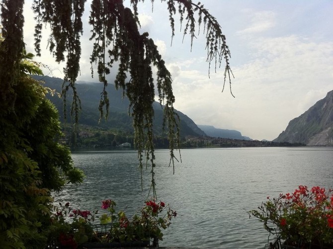 omo(科莫)湖深度游,湖边小镇mandello+住宿 - 