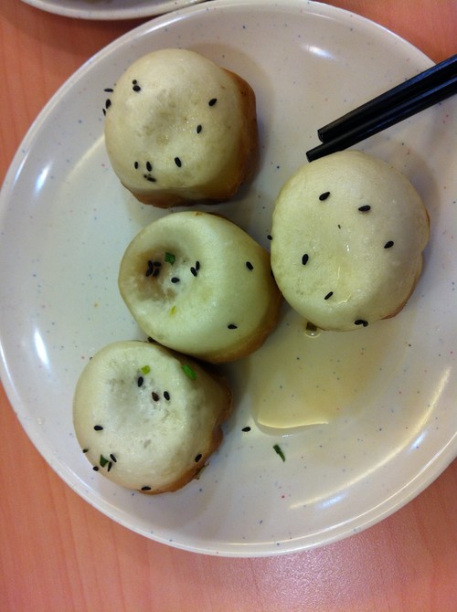 成都-上海-澳门 机票、赌马、美食、景点带图、