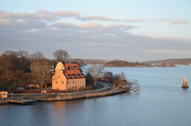 十一天芬兰、瑞典自由行(公交时刻表,极光,基律