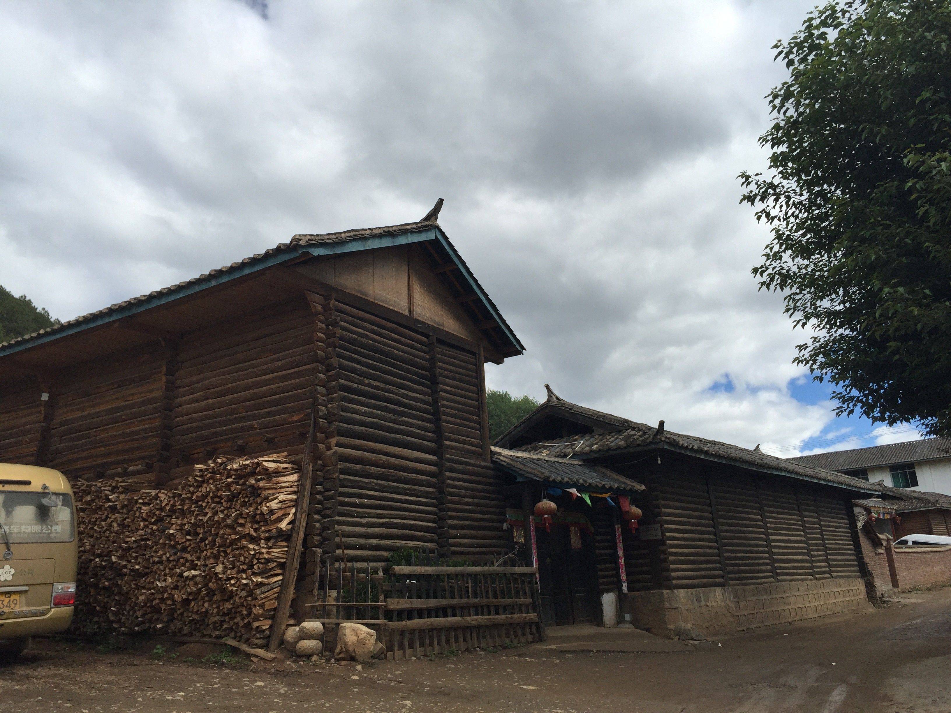 015年6月,大理洱海、丽江、稻城亚丁大环线、