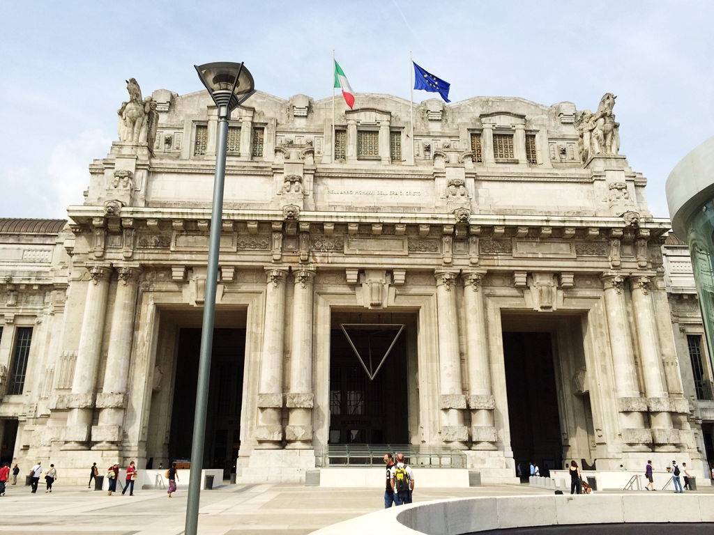 祖孙三代的意大利十日自驾之旅--米兰、威尼斯