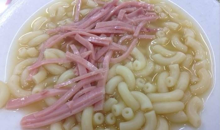 【吃喝玩乐在香港】香港旅游买什么?香港当地