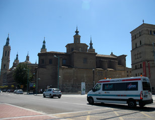 【西班牙经典一日游】萨拉戈萨