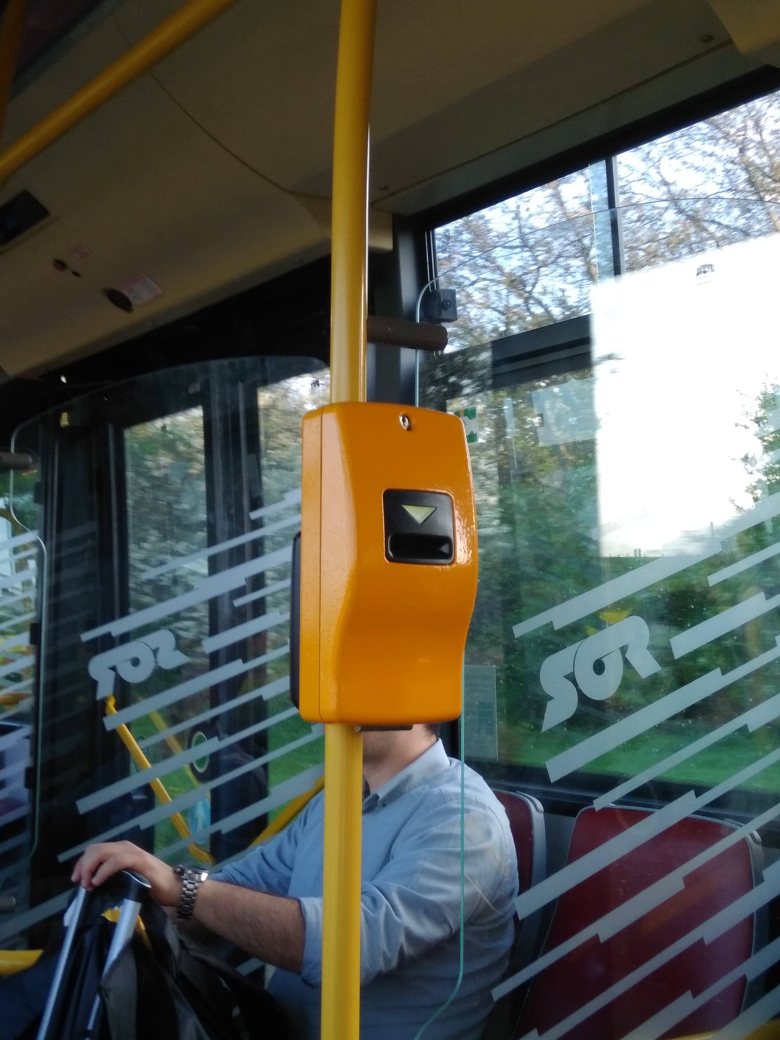 捷克布拉格国际机场往返市区及退税(附布拉格