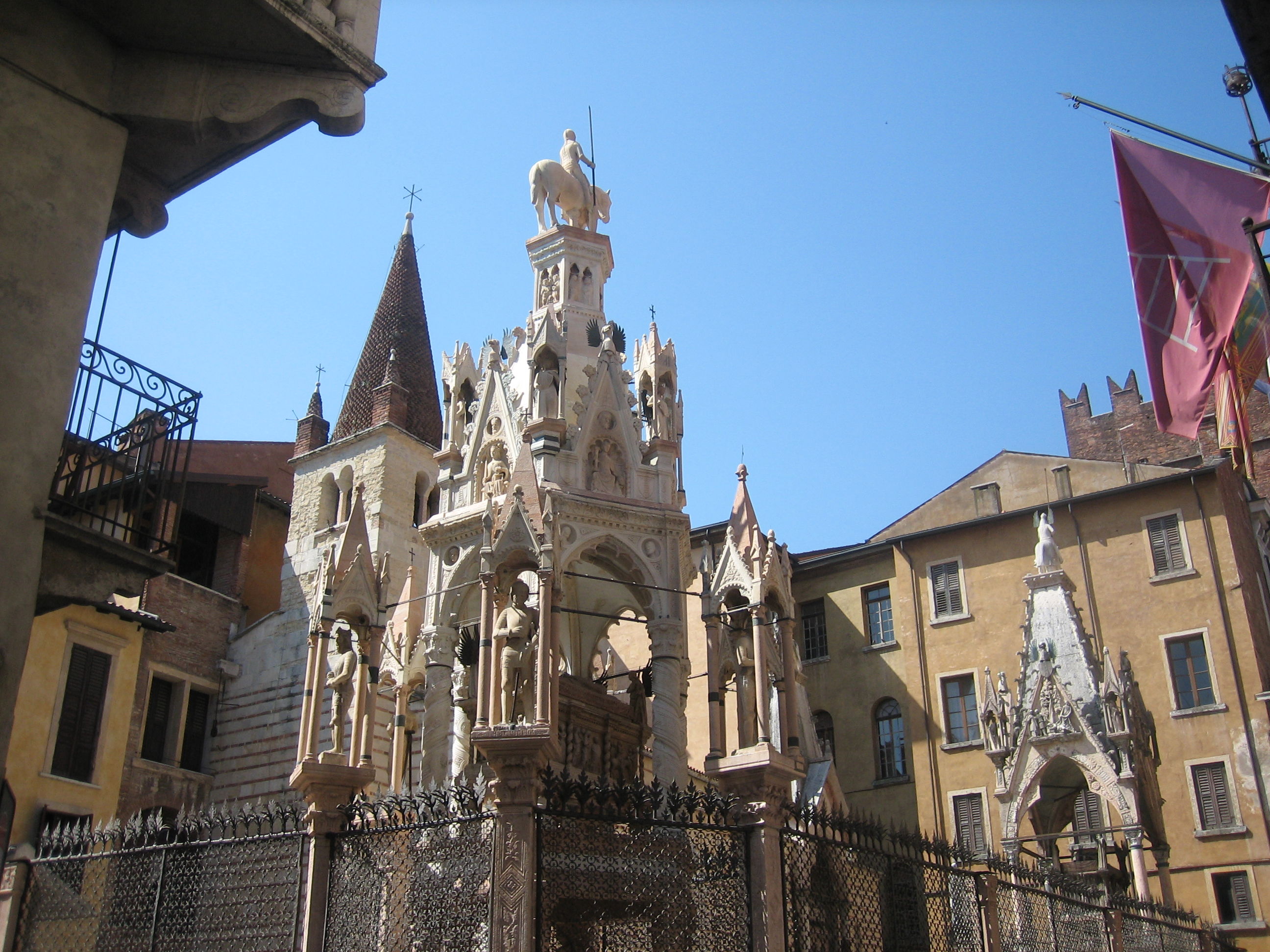 节俭的背包客的微游记_VERONA_7081750