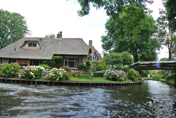 历时一个月,穷游欧洲七国:荷兰,比利时,法国,德