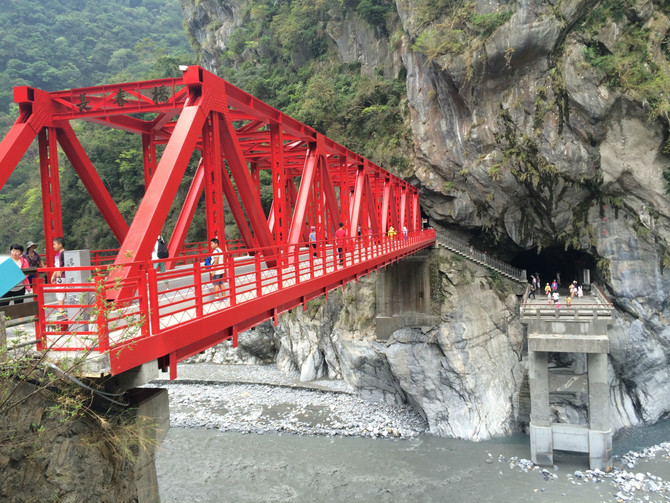 台湾,我可以一个人再去一次 - 香港\/澳门\/台湾