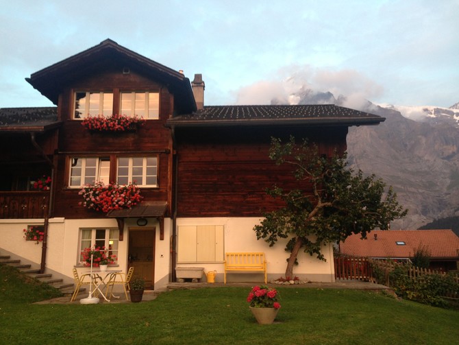 推荐瑞士少女峰地区grindelwald小镇住宿 - 瑞士