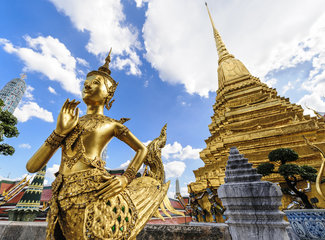 跟着老船夫看曼谷最美的水上萤火虫