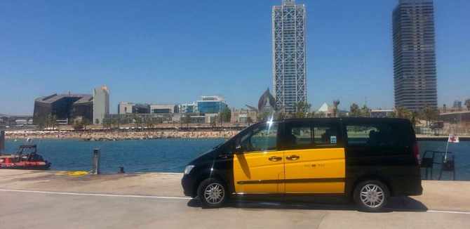 [穷游城市玩乐折扣]西班牙巴塞罗那机场至市中