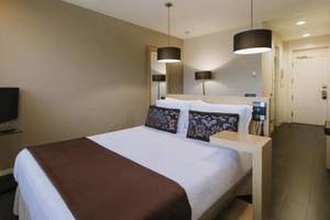 马德里巴塞罗那2日自由行程