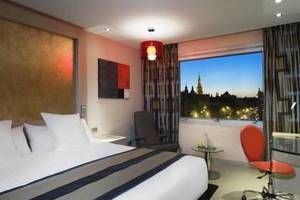 马德里-塞利维亚-马德里-巴塞罗那