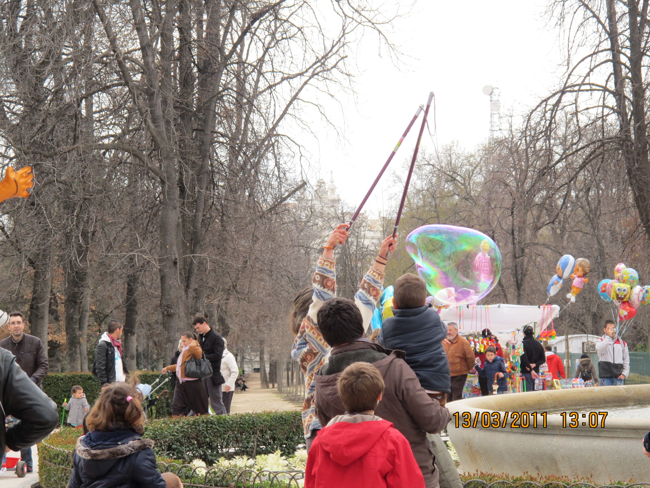 3月初巴塞罗那马德里龙达里斯本天气冷吗