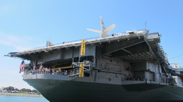 中途島號航空母艦博物館