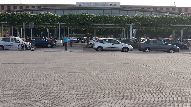 塞维利亚火车站交通攻略_塞维利亚火车站地址