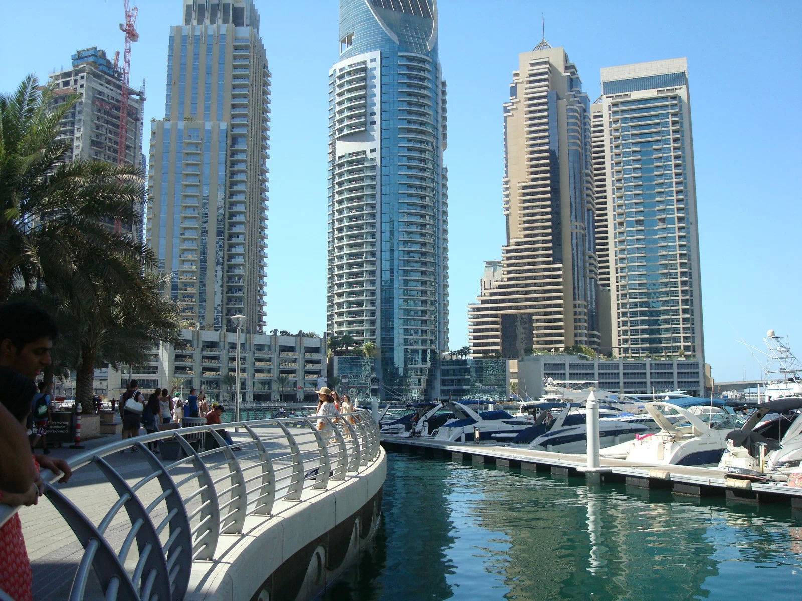迪拜游之漫步海滨城marina walk - 阿联酋/卡塔尔 - 论坛 - 穷游网