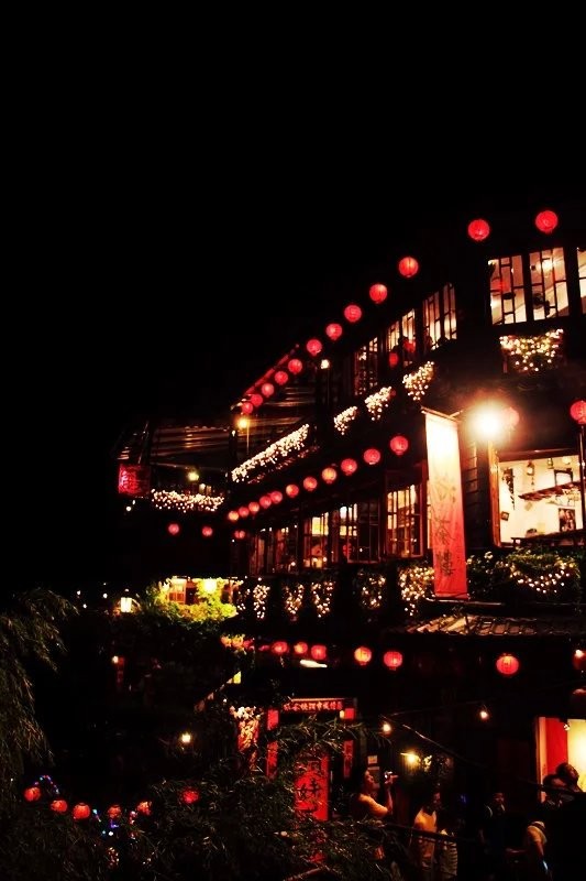 台湾旅游攻略 台湾九份阿妹茶楼千与千寻原型 阿妹茶楼那是个人多 穷游网