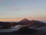 印尼火山探险七日游