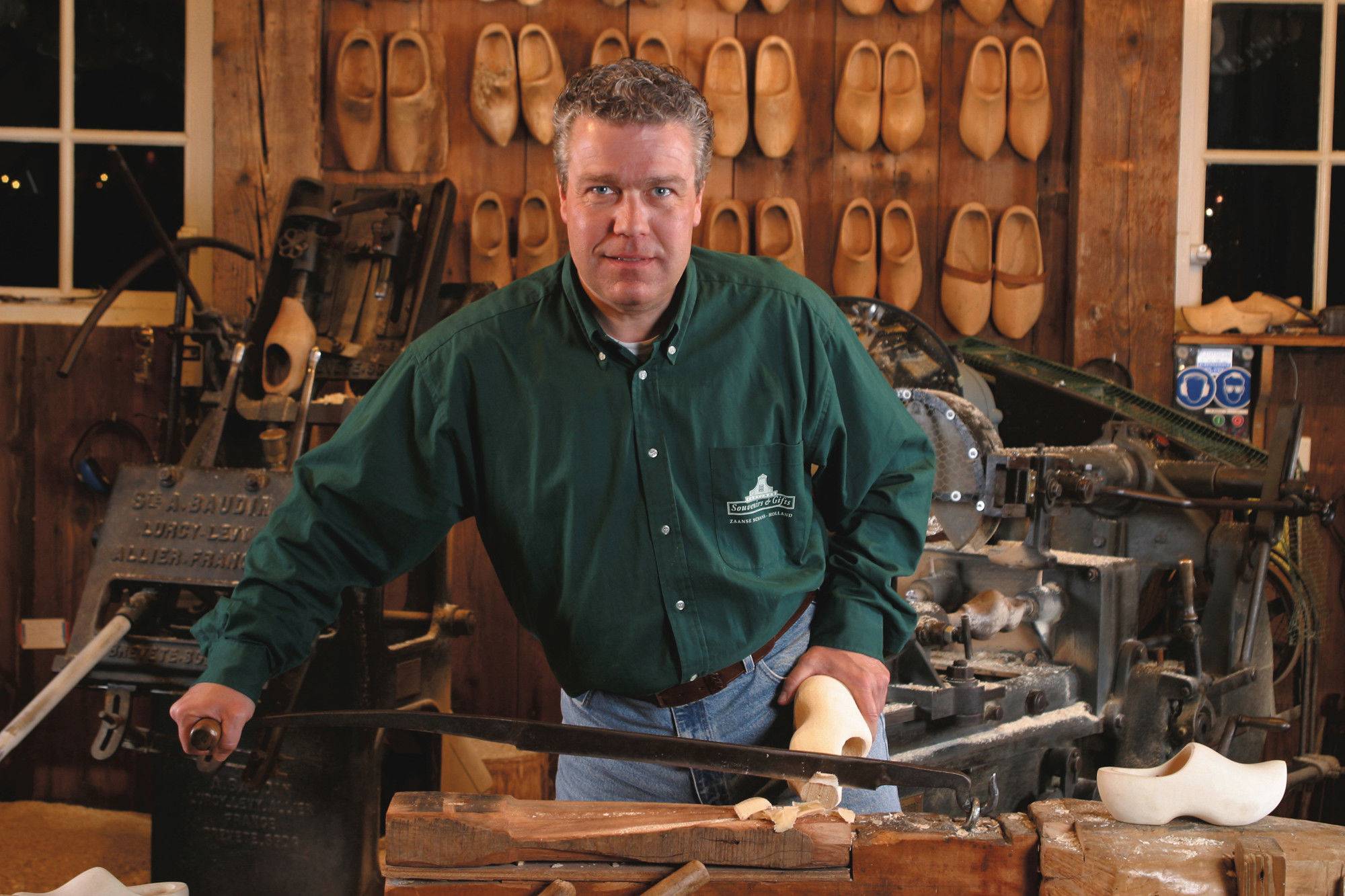 荷兰木鞋 走遍全球