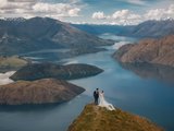 在新西兰拍婚纱照是一种怎样的体验（附航拍、跳伞、羊驼、网红roy's peak山顶指南）