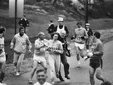 女性不可以跑马拉松？伊朗德黑兰赛道上重现60年代波士顿历史！