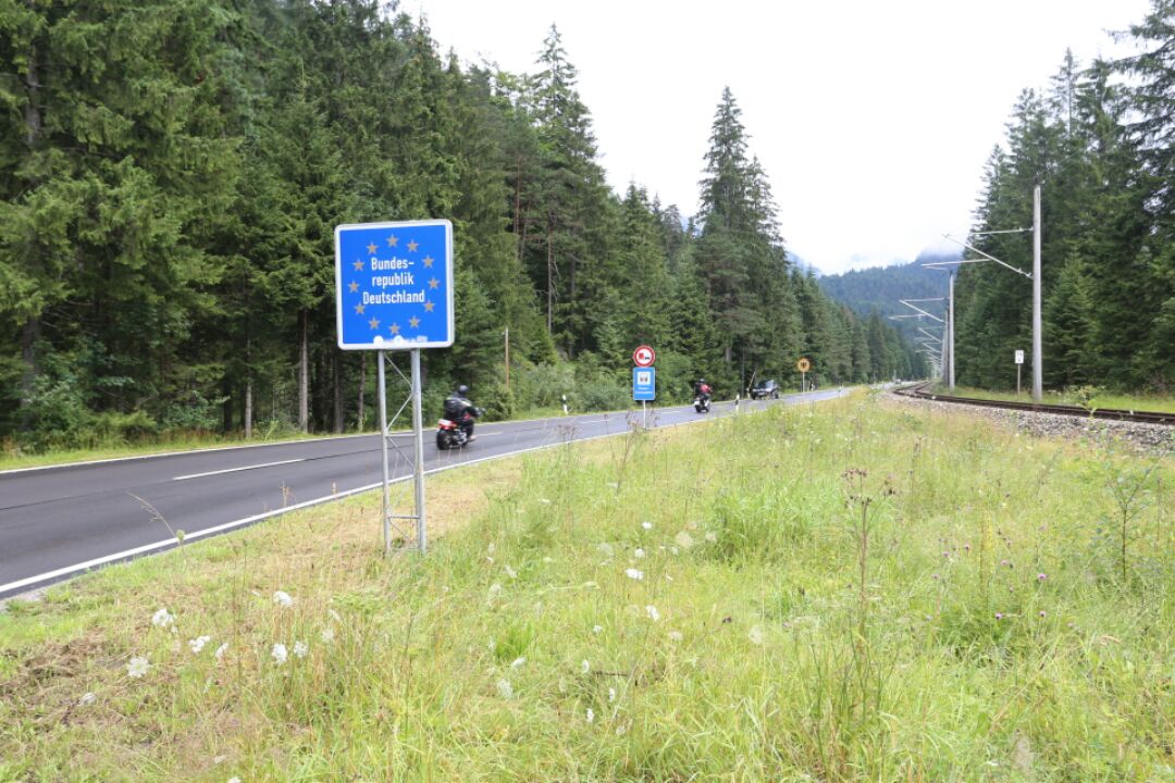 持瑞典申根签,香港飞斯德哥尔摩,德国中转,停留