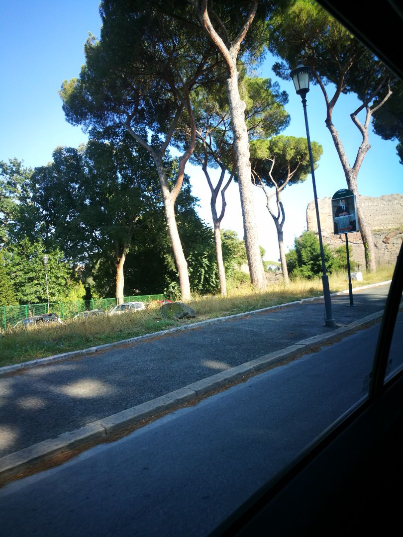 2小时20分钟从罗马费尤米希诺机场赶到梵蒂冈