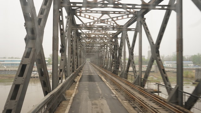 中朝友谊大桥景点观光攻略 中朝友谊大桥地址 中朝友谊大桥门票查询预订 穷游网移动版