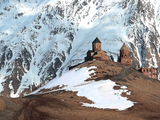 高山之上，教堂之中，做一名隐士，在外高加索旅拍摄影