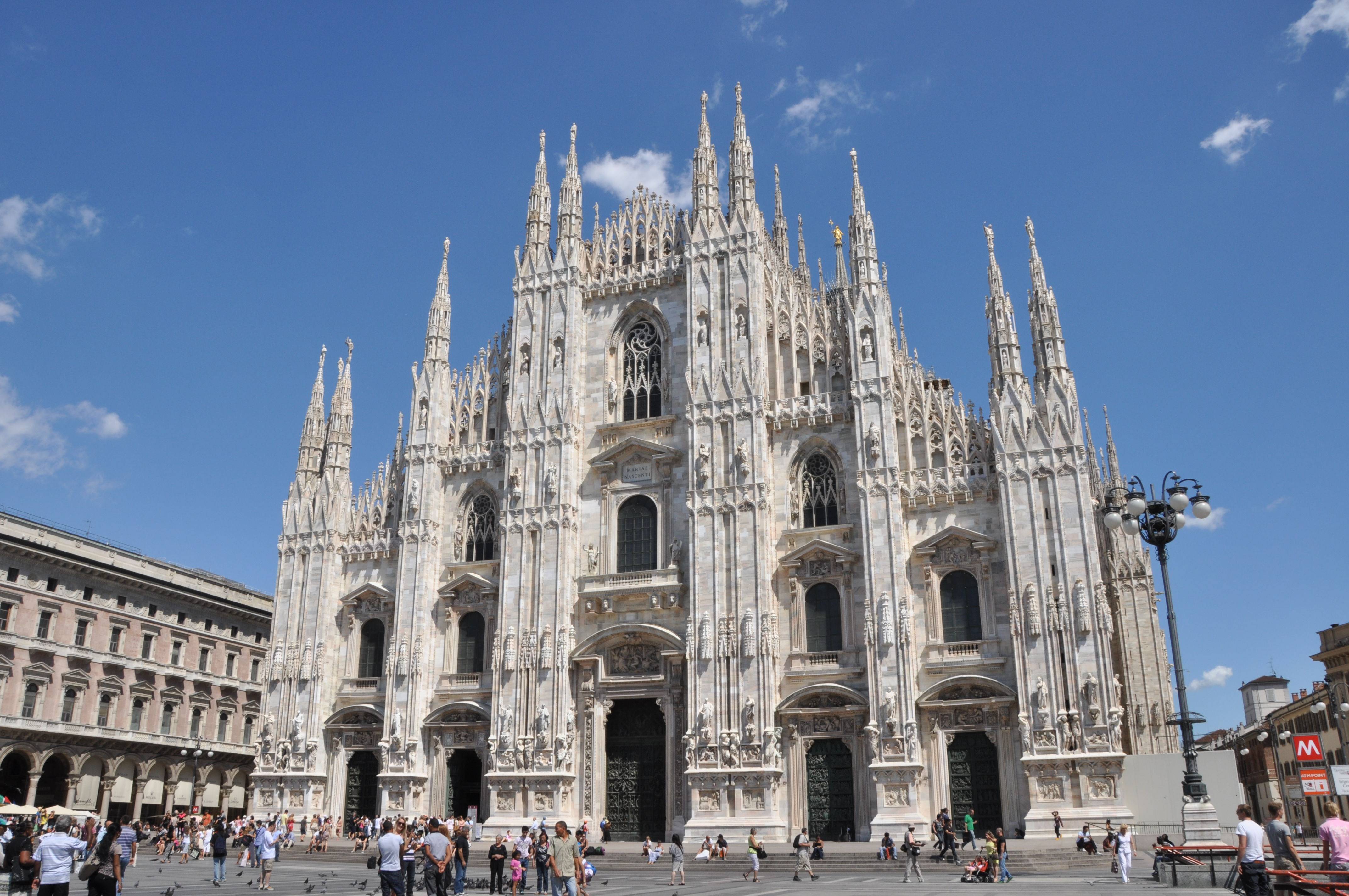世界三大哥特式教堂之一 - 米兰旅游攻略 - 意大利/梵蒂冈/圣马力诺