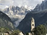 天堂的入口—十五日瑞士自驾环行（阿尔卑斯山口实测，酒店心得，圣莫里茨、贝尔金、索里奥Soglio）更新完毕！