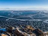 贝加尔湖，蜜月旅行不止海岛，还有美丽的蓝色冰岛
