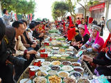 最美绿春——云南哈尼族绿春一年一度长街宴