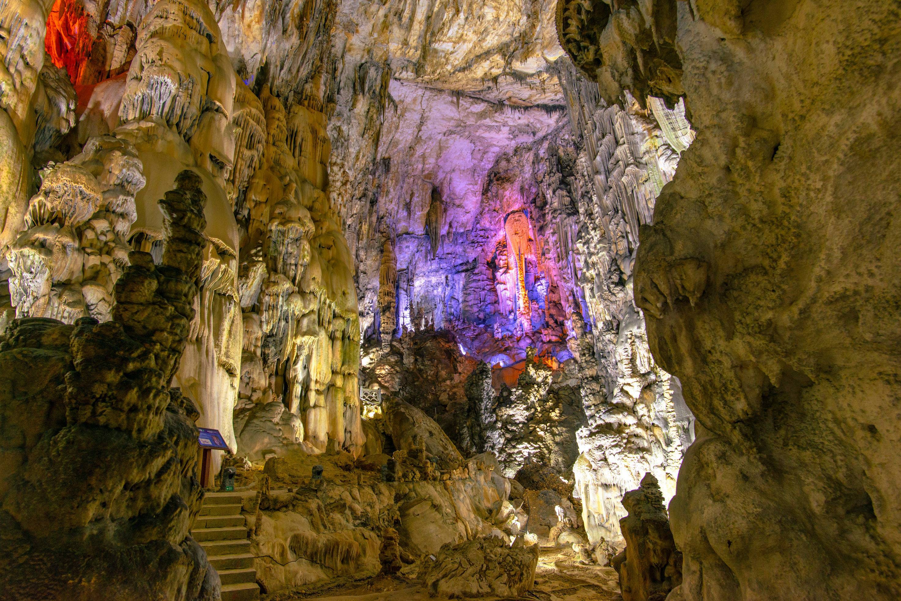 贵州织金洞丨探秘地下艺术宝库之美,感慨自然之力