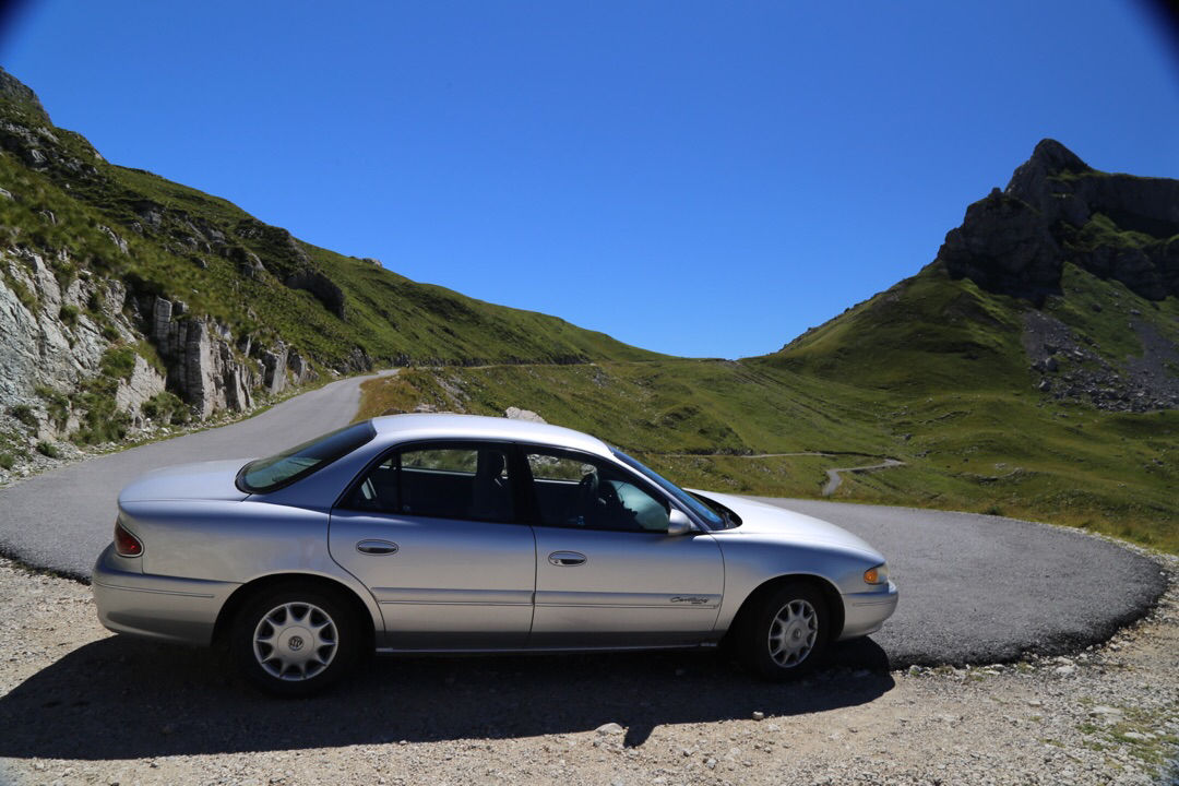 请问从波黑进入黑山的过境的关口分别有哪几个