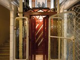 巴特罗之家：玩百年老电梯的正确打开方式