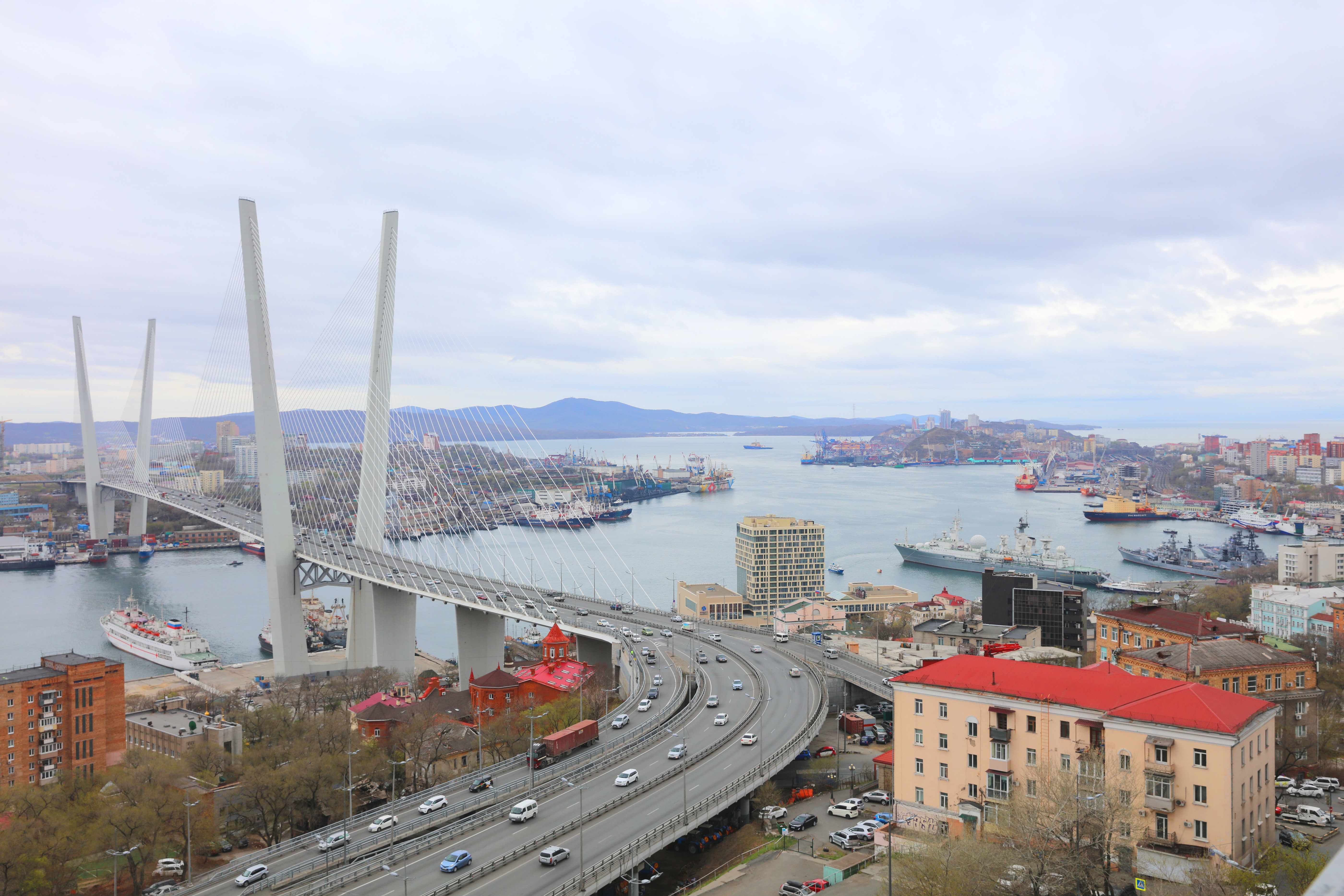 以吃帝王蟹 海鲜为主旋律的海参崴之行 俄罗斯 乌克兰 白俄罗斯 穷游折扣 论坛 穷游网