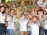 8000万人口的德国，为何能在足球领域傲视世界？