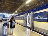 搭火⻋跨越英吉利利海海峡·欧洲之星Eurostar 跨国火⻋车旅⾏行行攻略略(畅游荷兰、比利利时、英国、 法国)