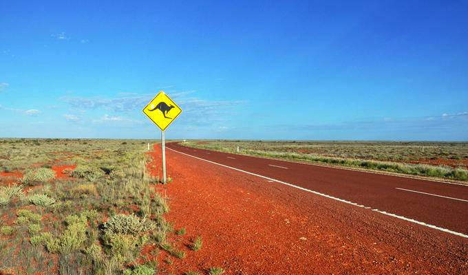 肆意8000里寂静荒漠路 在澳洲中心感悟苍茫大地之豪情