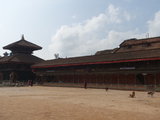 尼泊尔行·加都(10)巴德岗的55扇窗宫&金门
