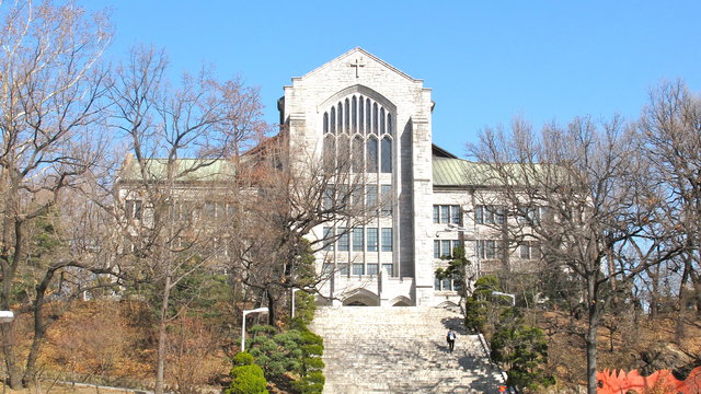 梨花女子大学景点观光攻略 梨花女子大学地址 梨花女子大学门票查询预订 穷游网移动版