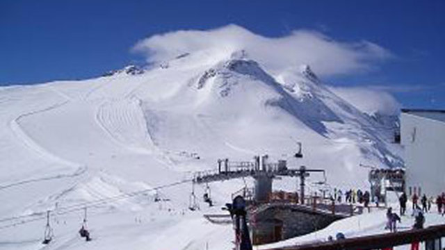 韩国阿尔卑斯滑雪场运动户外攻略_韩国阿尔卑
