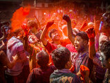 上帝也为之疯狂的色彩盛宴 尼泊尔洒红节