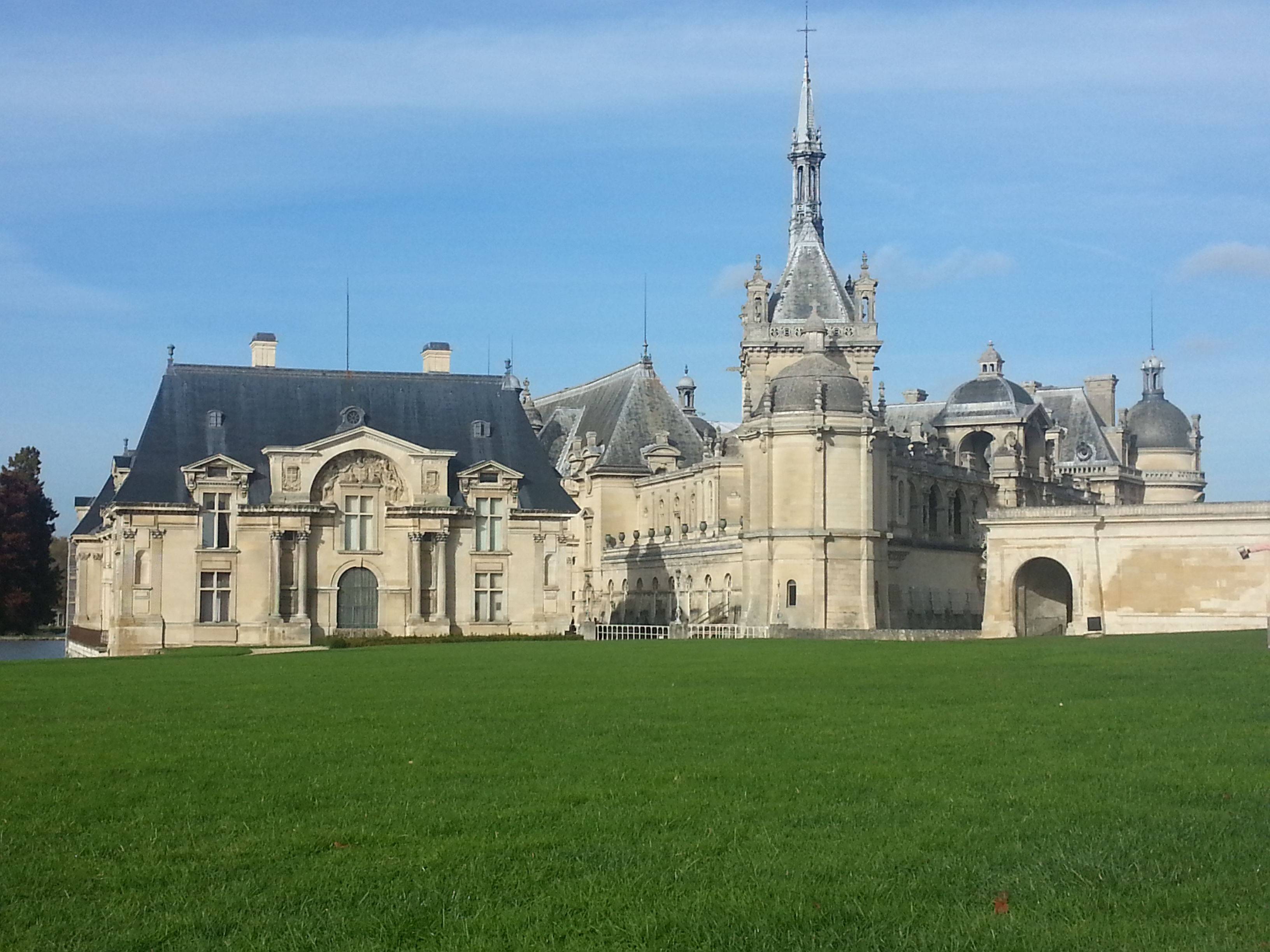 追寻电影十二生肖拍摄地尚蒂伊城堡domainedechantilly