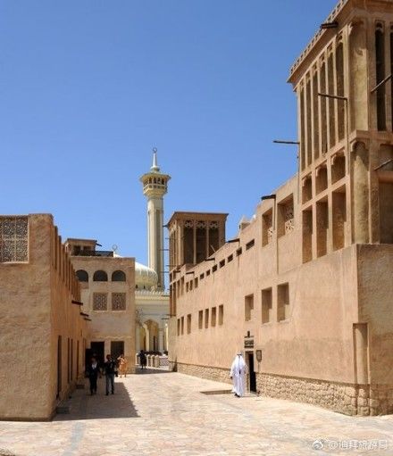 乘坐阿联酋航空,苏黎世飞香港,在迪拜中转12小