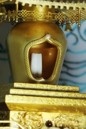 西安法门寺里能亲眼看见佛指骨舍利么?