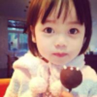 关于美国签证:同行三人,有两人符合免面签条件