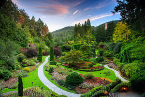 维农市+鲑鱼湾+班夫镇+维多利亚 加拿大冬季西岸7天精选跟团游（温哥华出发）