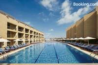 珊瑚海滩酒店和贝鲁特度假村